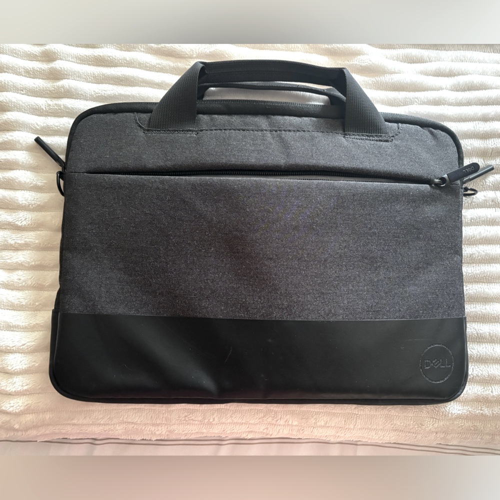 Dell brand laptop bag